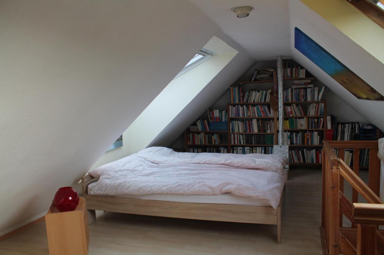 Ferienwohnung Im Galerie-Haus Urbar  Екстериор снимка